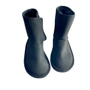Carters Black Faux Fur Lined Boots 9M Toddler Warm Winter Shoes NWOT‎